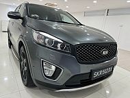 Kia Sorento 2.4A GDI HID Sunroof 2015 Grey Rear Entertainment